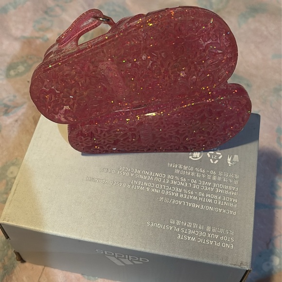 Sandals - Picture 7 of 8